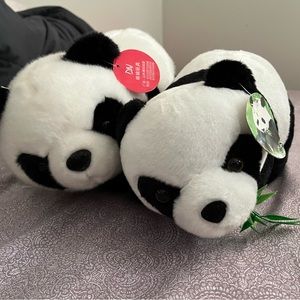 Cute mama and baby panda pair! The two not attached together but sold as pair